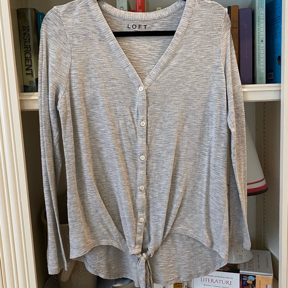 LOFT Gray Long Sleeve Button Down Shirt